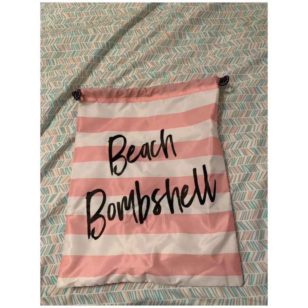 Victoria’s Secret drawstring bag